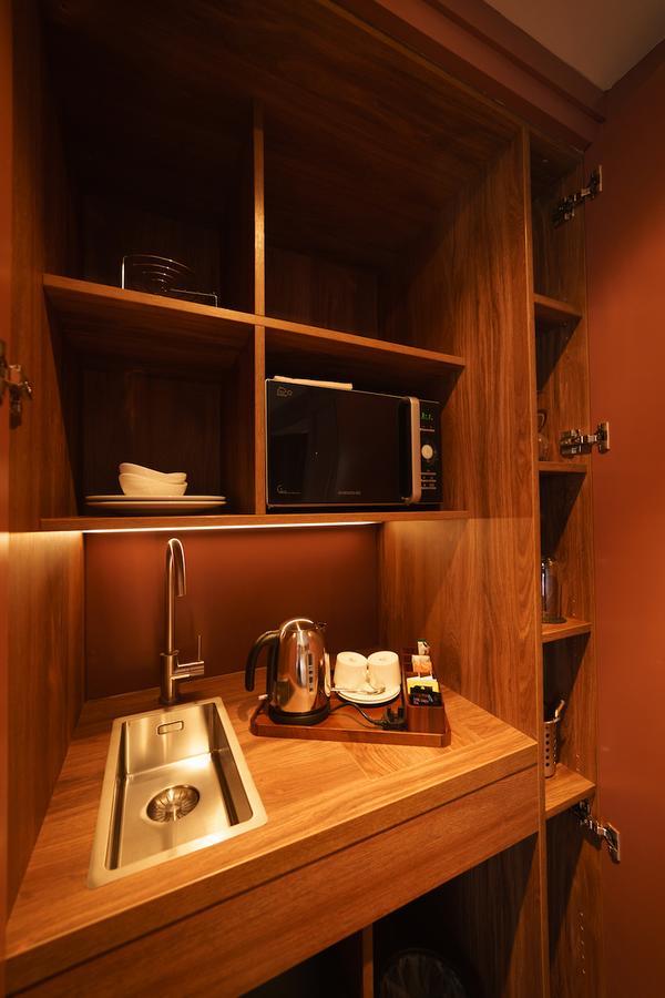 Mimi'S Suites Лондон Екстериор снимка